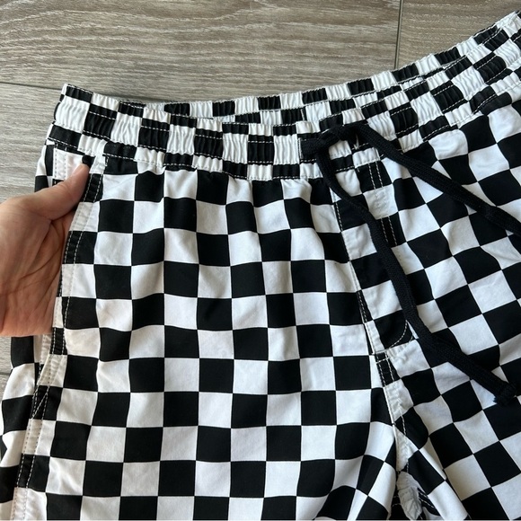 VANS RANGE RELAXED  SHORT CHECKERED - Picture 3 of 11
